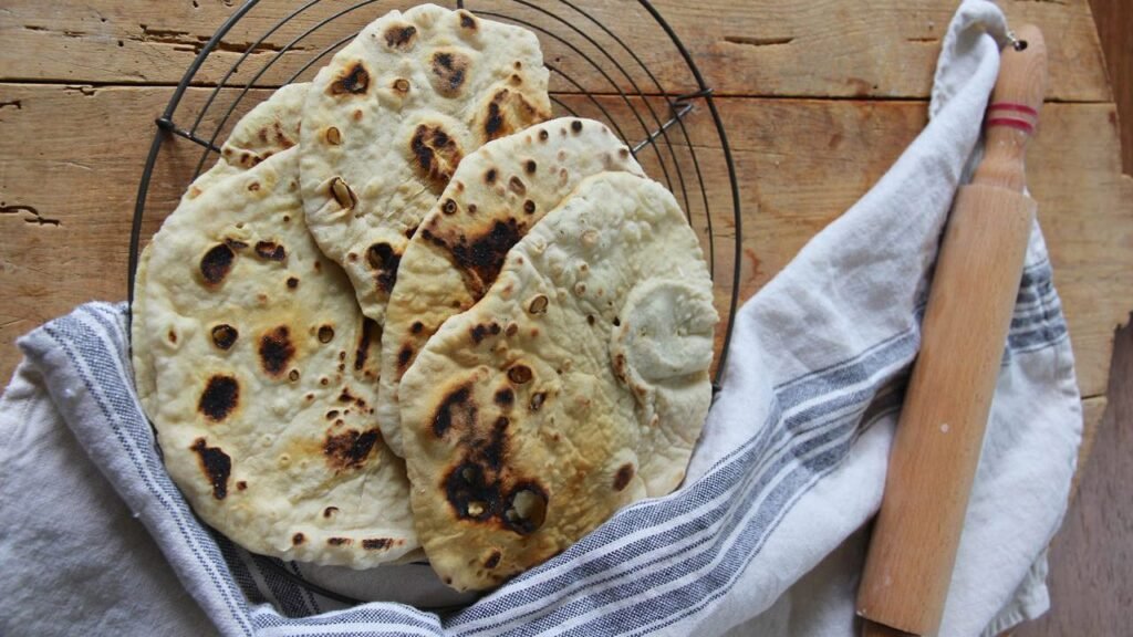 آموزش دستور پخت انواع نان قابلمه‌ای شیرین و ساده