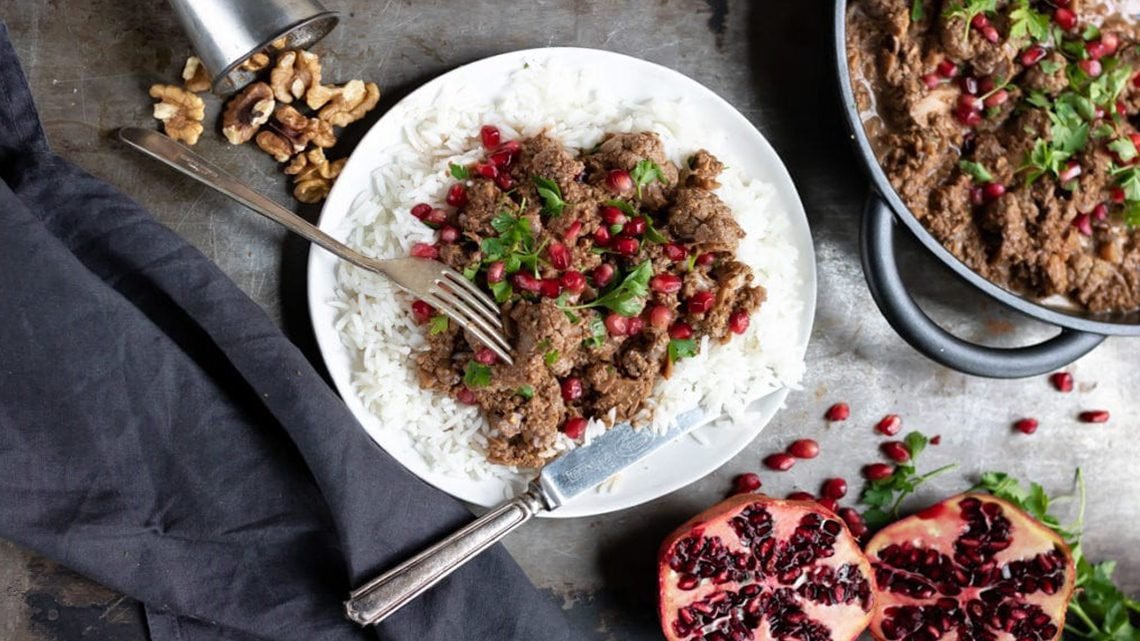طرز تهیه خورشت شش انداز گیلانی به روش آسان بصورت مرحله‌ای